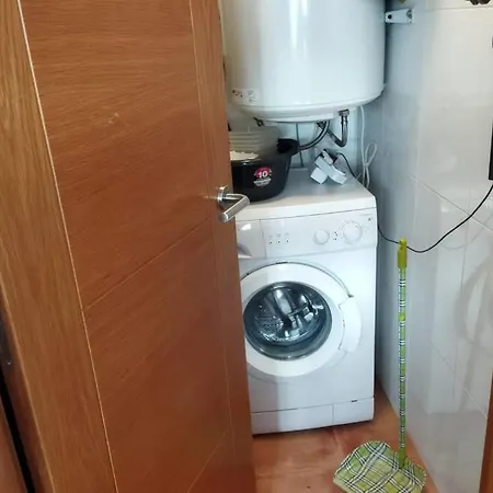 ático Céntrico Y Funcional Con Terraza Situado Frente Al Puente De La Toja Y Al Paseo Marítimo De O Grove. Ideal Para Familias O Grupos. O Grove