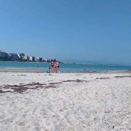 ático Céntrico Y Funcional Con Terraza Situado Frente Al Puente De La Toja Y Al Paseo Marítimo De O Grove. Ideal Para Familias O Grupos. Appartamento *