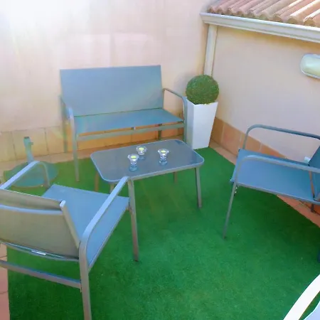 ático Céntrico Y Funcional Con Terraza Situado Frente Al Puente De La Toja Y Al Paseo Marítimo De O Grove. Ideal Para Familias O Grupos. O Grove