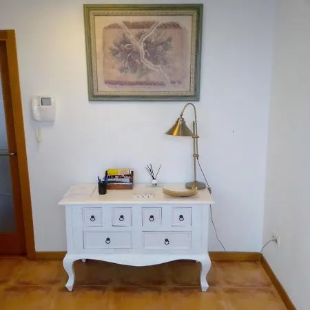 Appartamento ático Céntrico Y Funcional Con Terraza Situado Frente Al Puente De La Toja Y Al Paseo Marítimo De O Grove. Ideal Para Familias O Grupos. *